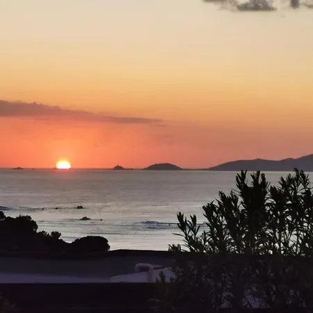 Maquis, Vue Mer, Elegante Maison Au Calme, 80m2, 4 Personnes Feriehus